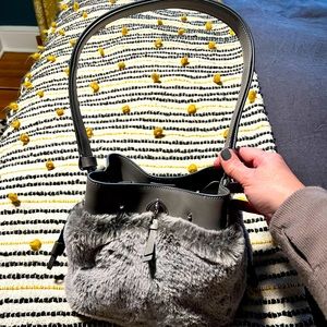 Gently Used Kate Spade Marti Faux fur Small bucket, Grey Cat/excellent condition